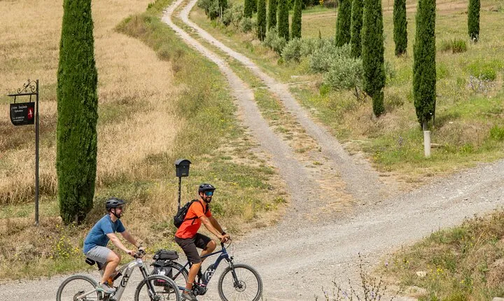 Pienza - Ebike tour for a full immersion in Val d'Orcia.