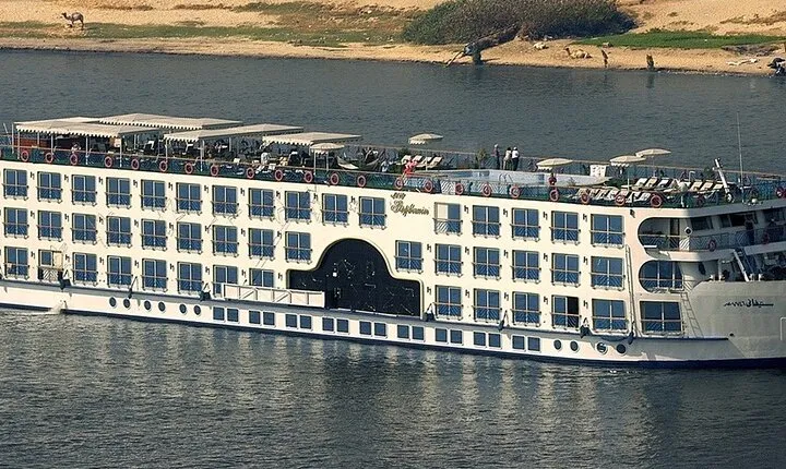 Amazing 5-Days Nile Cruise from Luxor To Aswan with Hot Air Balloon & Abu simbel