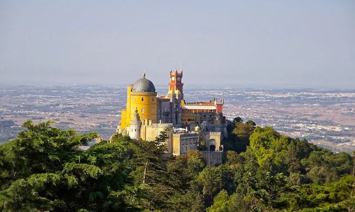 Private Tour Sintra, Pena Palace and Cascais from Lisbon