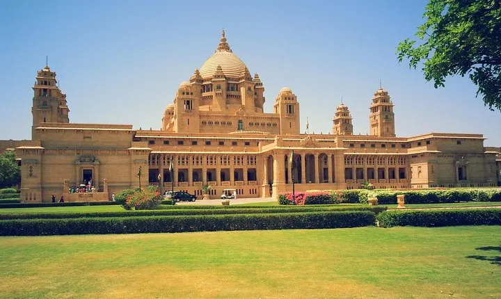 Guided Tour of Jodhpur from Jaipur with Transfer to Udaipur
