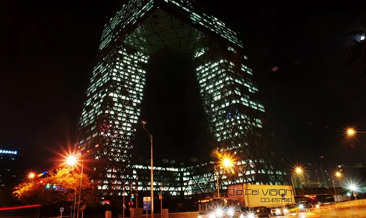 Night life of Beijing Mini Group 3 Hour Walking Tour