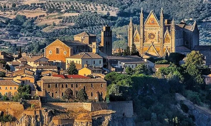 Tour to Assisi and Orvieto from Rome