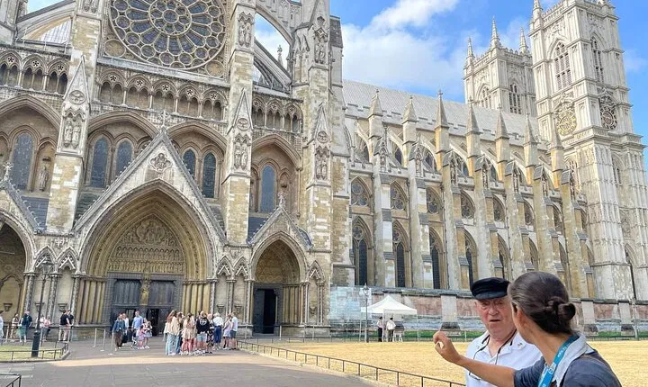 Private Tour, Entry to Westminster Abbey and London Highlights
