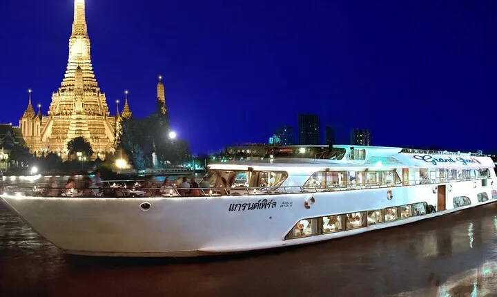 Luxury Candle Light Dinner In Wonderful Pearl Cruise, Bangkok