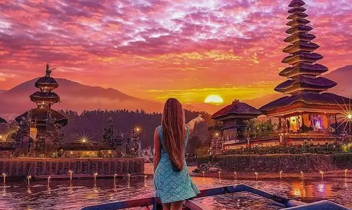 Best Of Temple In the Lake – Ulun Danu Baratan