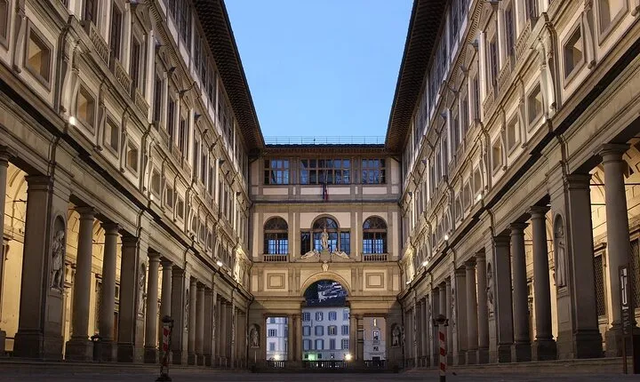 Uffizi Gallery Skip the Line Tickets with Virtual Host 