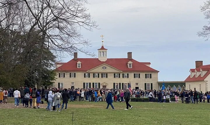 Mount Vernon Bus and Walking Tour