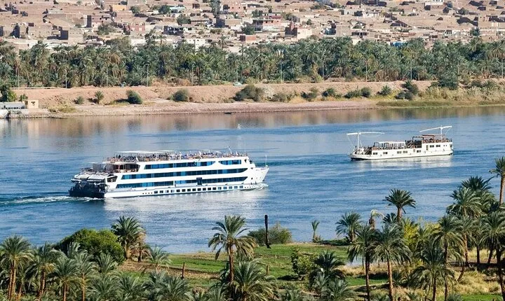 2 Nights of Nile Private Adventure Cruise in Aswan and Luxor