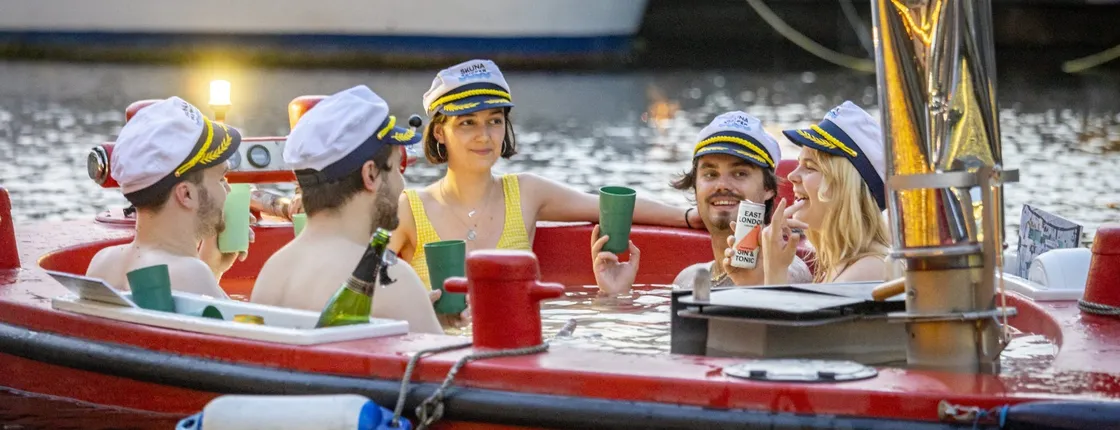 Cruise of London's Docklands in a hot tub boat