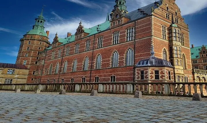 E-biking Fredensborg & Kronborg (OPT Louisiana Museum)