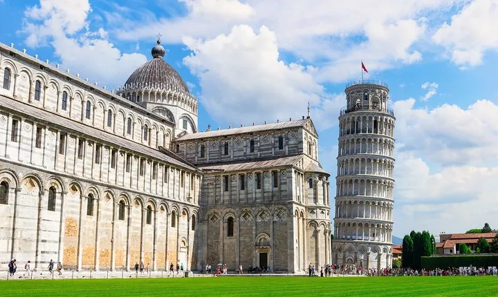 Leaning Tower of Pisa with Entry Ticket