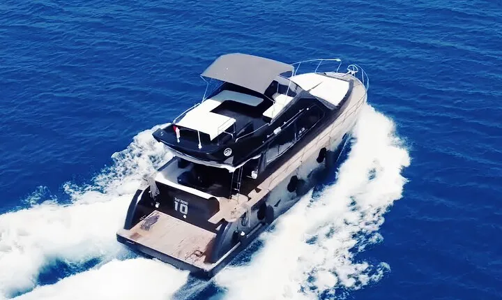 Bodrum Private Motor-Yacht Tour With Lunch For 6 Hours