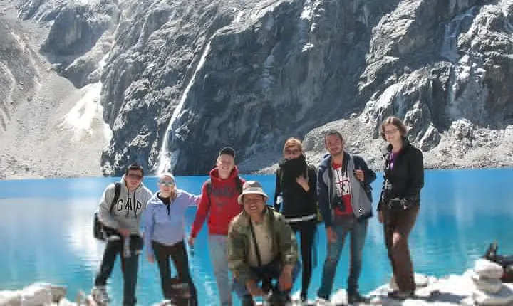 Full-Day Hike to Lake 69 in the Cordillera Blanca from Huaraz, Peru