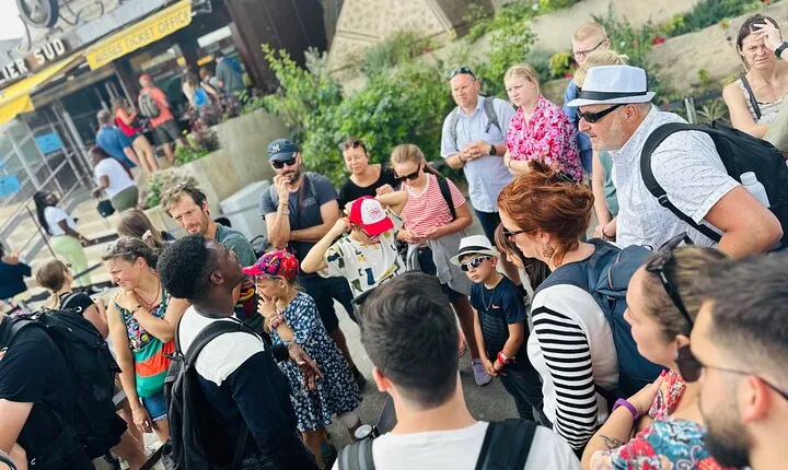 Eiffel Tower Elevator Tour with a Guide (Ecklectours)