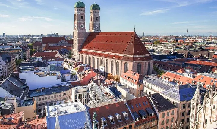 Private Transfer from Linz to Munich, Hotel-to-hotel, English-speaking driver