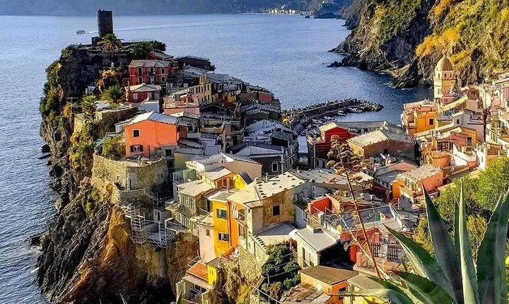 Cinque Terre Full Day Tour from Montecatini