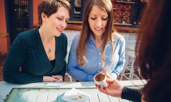 Athens Koukaki food and culture tour: Unseen delights 2:30hr