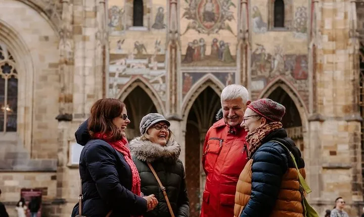 PRIVATE: Prague Castle for the Curious – Kings, Legends & Gardens