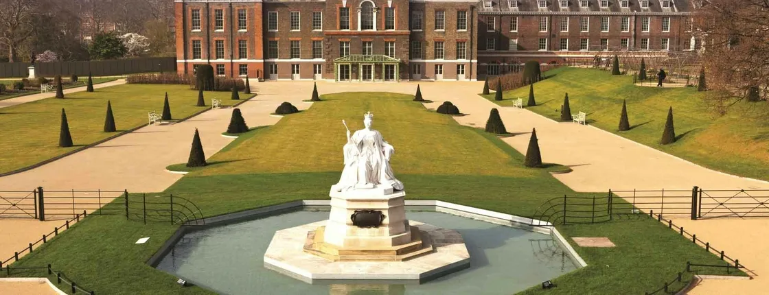 Kensington Palace and Westminster Private Tour