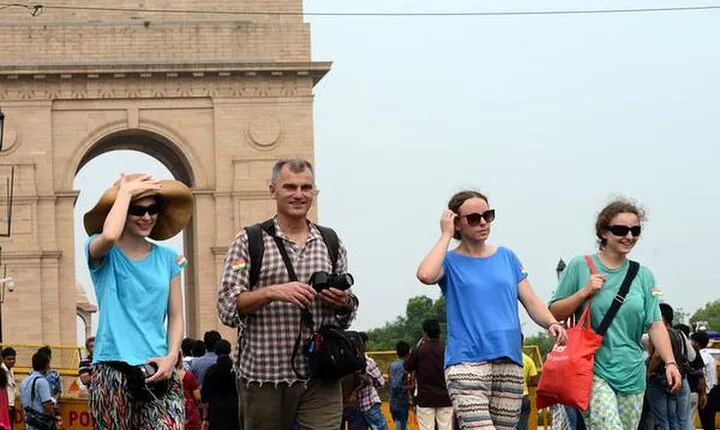 Delhi in One Day Guided Sightseeing Tour