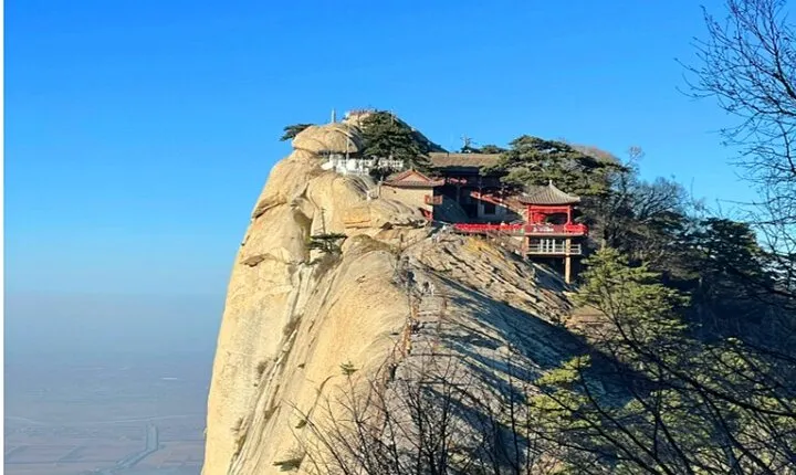 Private 2-Day Tour of Xi'an Terracotta Warriors and Mt. Huashan