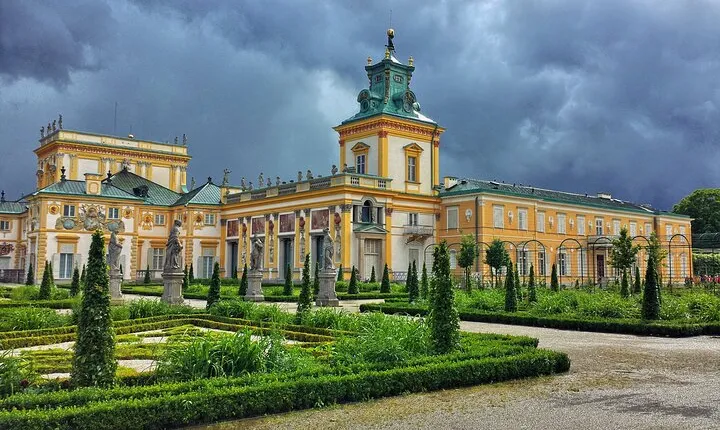 2-Hour Guided Tour to Wilanów Palace in Warsaw