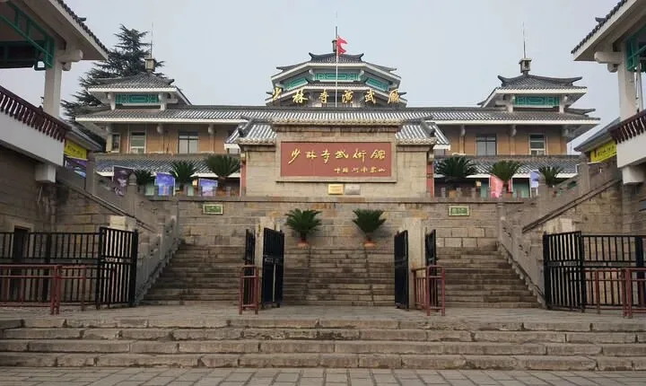 Private Day Tour to Shaolin Temple with Kungfu Class from Luoyang