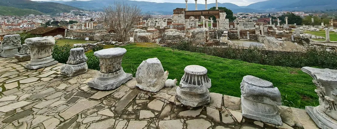 Sites & Bites: Sirince tour, St John’s Basilica and Turkish meze