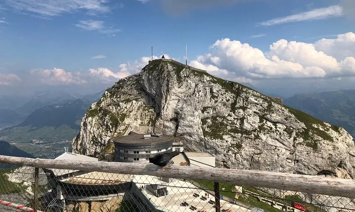 Mt. Pilatus and cruise on Lake Lucerne Private Tour from Zurich