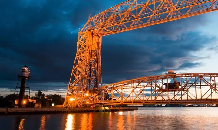 A Self-Guided Walking Tour through Duluth’s Canal Park