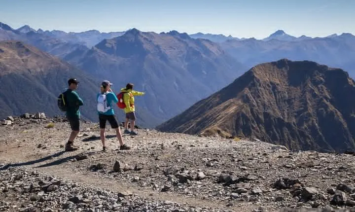 Guided Kepler Track Heli Hike