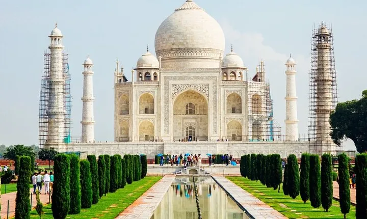 Same Day Taj Mahal Trip From Delhi to Agra By Private Driver