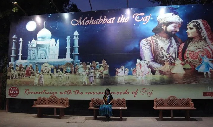 Evening Tour Agra's Mohabbat the Taj 