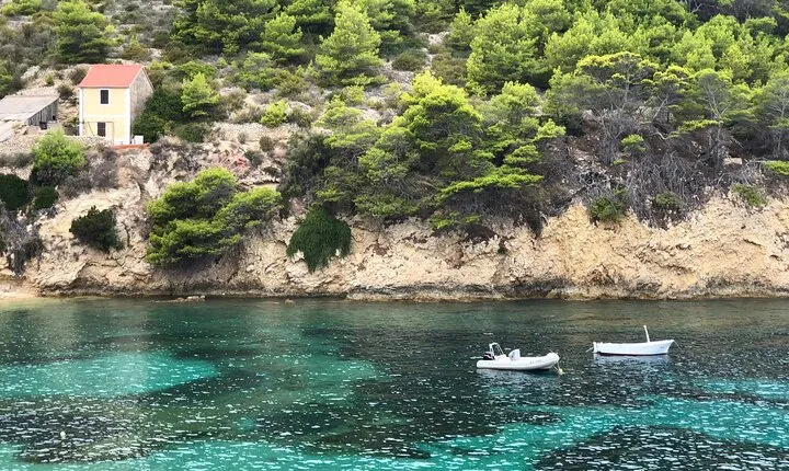 Private Tour 5 Islands - Blue Cave and Hvar