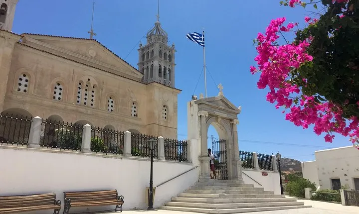 Discover Lefkes: Traditional Mountain Village of Paros