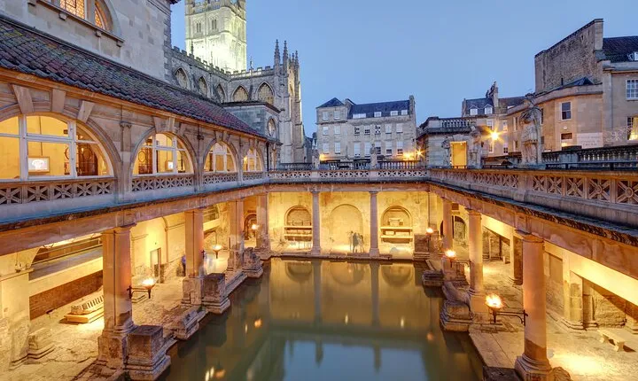 Stonehenge and Bath Tour from Oxford