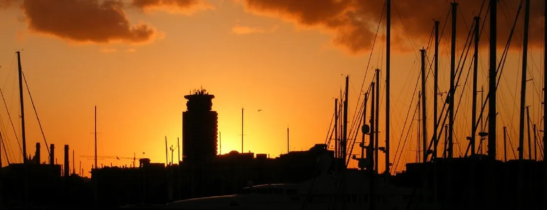 Barcelona sunset sailing cruise