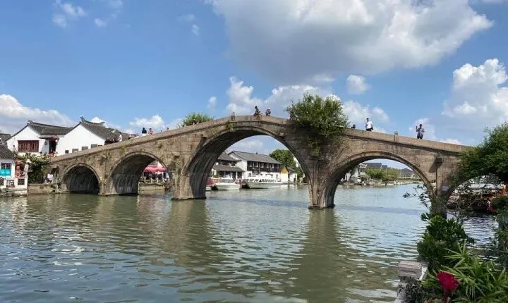 Private Day Trip to Zhujiajiao Water Town w/Flexible Shanghai Highlights