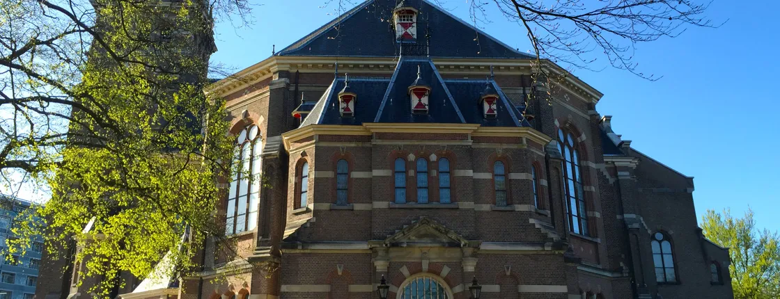 Self guided tour with interactive city game of Apeldoorn
