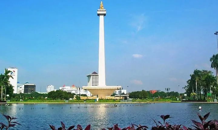 Jakarta : Private Tour with Lunch ( Custom )