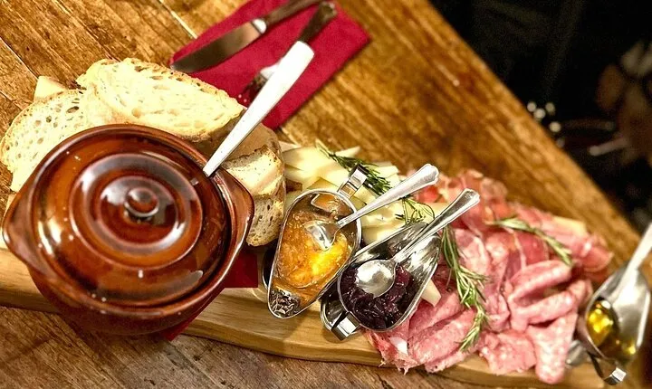Florence's Culinary Delights A Foodie Walk Tour
