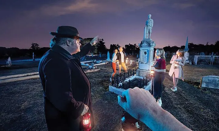 Ipswich Cemetery Ghost Tour