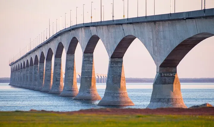 Bridge, Lighthouses & Some Treats