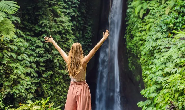 Discover Hidden Waterfall, Unesco Rice Terraces and Mountain Temple