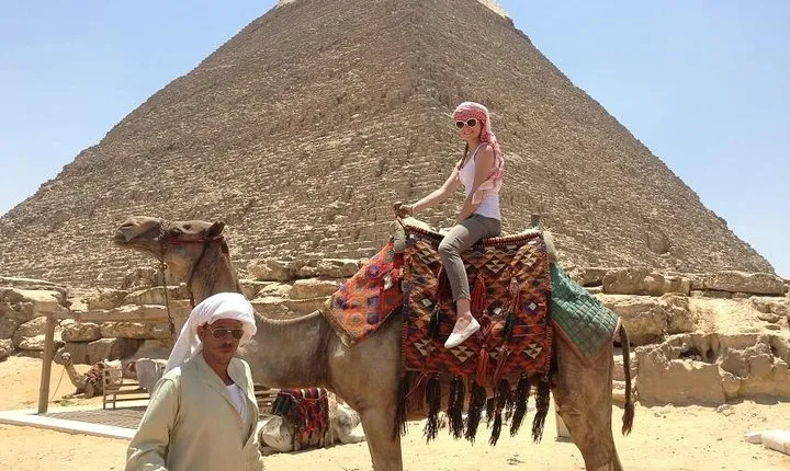Private Tour to Pyramids, Egyptian Museum & Khan El Khalili
