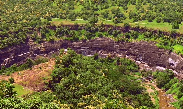 Ajanta Caves Independent Day Trip from Aurangabad City