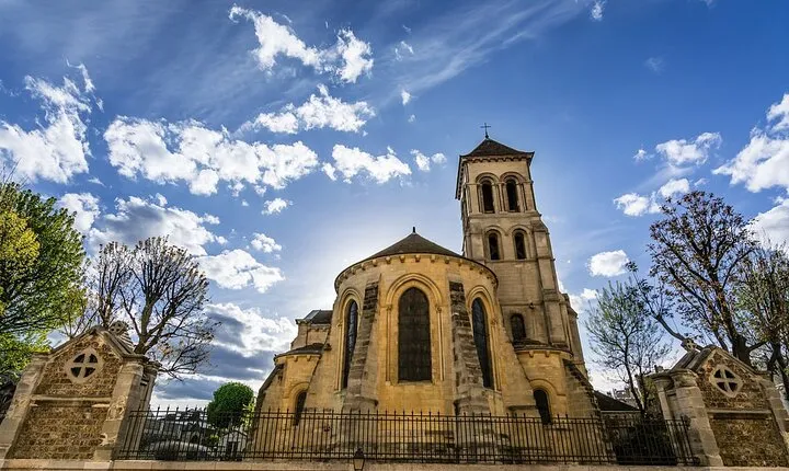 Headless Horseman in Paris a Self Guided Walking Tour Game
