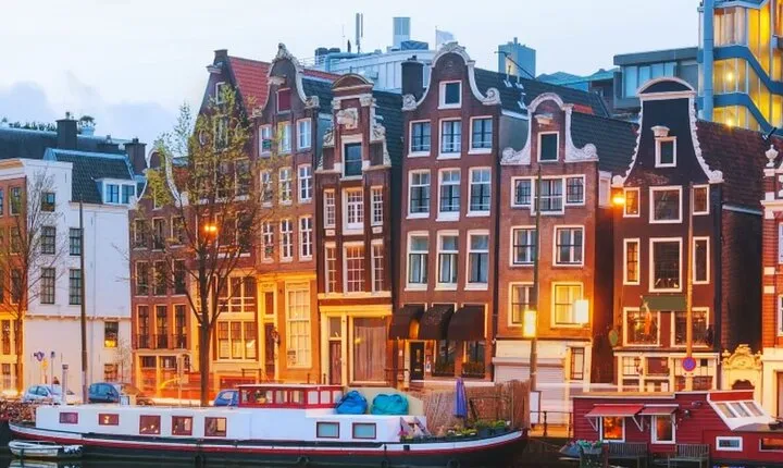 3 Day Private Trip of Paris, Amsterdam and Bruges