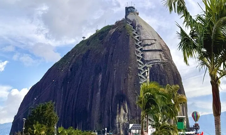 Peñol and Guatapé Tour with Dam Boat Tour