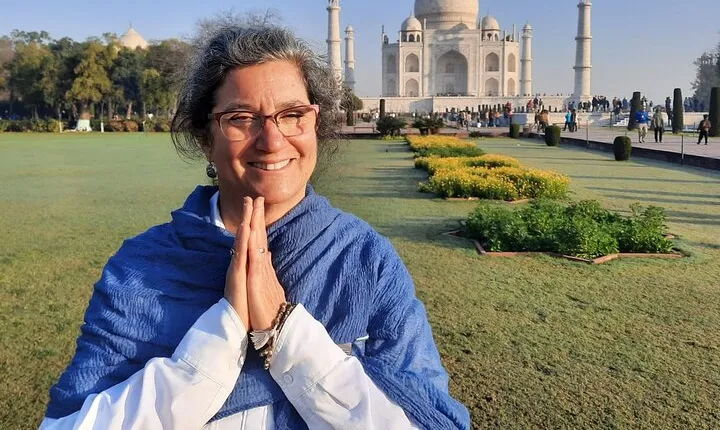 Same-Day Wonders: Taj Mahal & Agra Fort Tour from Hyderabad